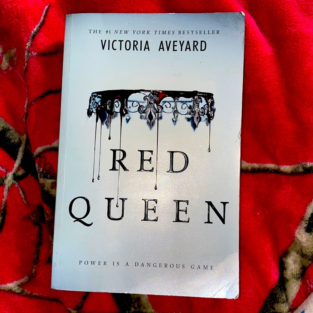 Red Queen, by #1 New York Times bestselling author Victoria Aveyard!